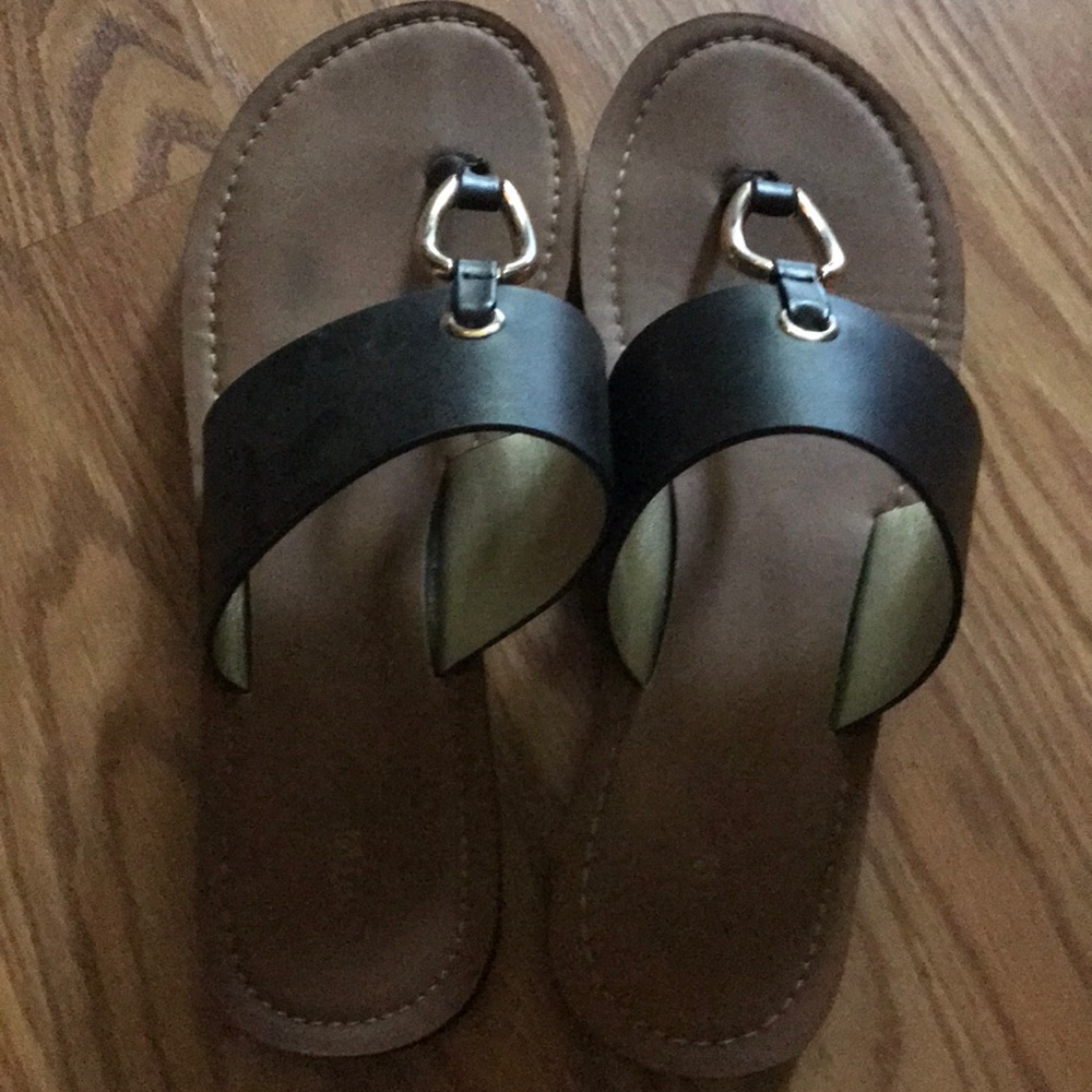 women’s sandals